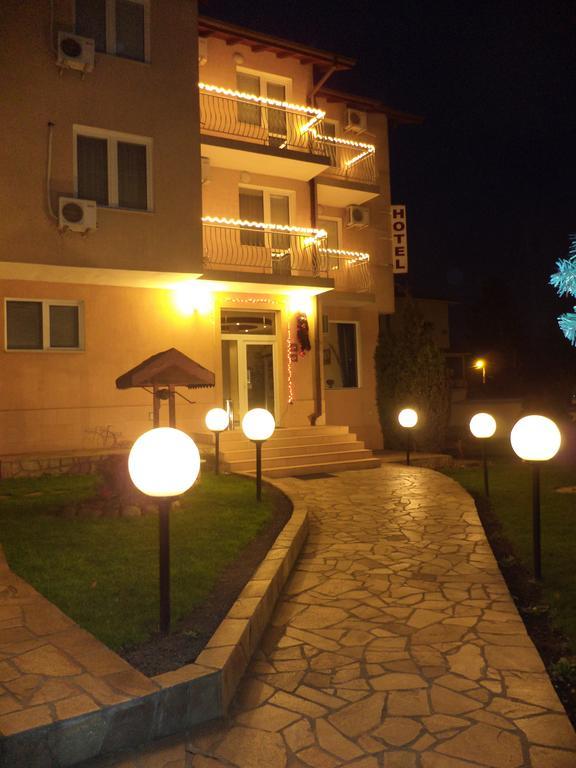 Elit Hotel Sofia Esterno foto